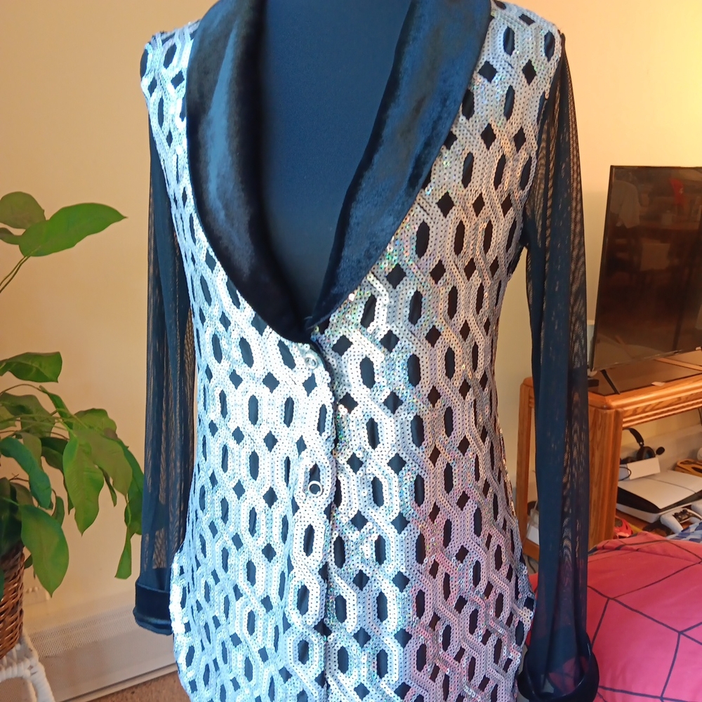 Revolution Women's Sequins Jacket Size M Long Lace Sleeve Open Front Lined